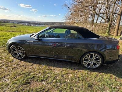 Gebraucht Audi A5 Cabriolet Advanced 204 PS (150 kW) 2022 Grau Cabrio