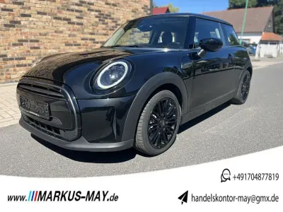 Gebraucht Mini Cooper 136 PS (100 kW) 2023 Schwarz Kleinwagen