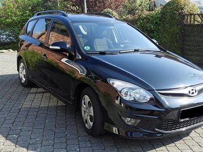 Usata Hyundai i30 Classic 90 CV (66 kW) 2012 Nero Station wagon