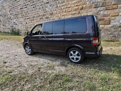 Gebraucht VW Multivan Edition 173 PS (127 kW) 2007 Violet Van