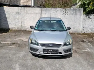 Gebraucht Ford Focus 101 PS (74 kW) 2005 Silber Kombi