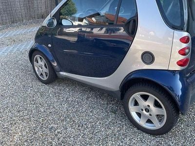 Blau Gebraucht 2006 Smart ForTwo Coupé Pure Coupé | 3.000 € (Fairer Preis)