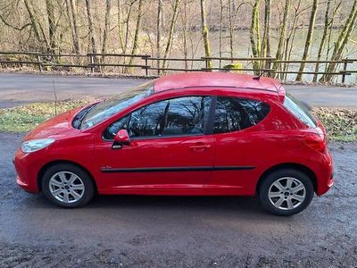 Gebraucht Peugeot 207 95 PS (69 kW) 2009 Rot Limousine