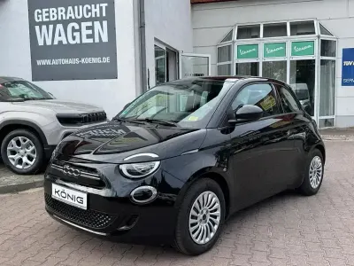 Second-hand Fiat 500e 86 kW (118 CP) 2023 Negru Hatchback