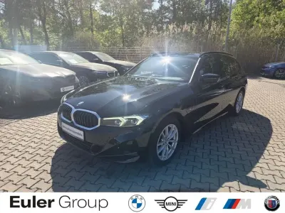 Gebraucht BMW 320e 204 PS (150 kW) 2022 Schwarz Kombi