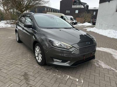 Gebraucht Ford Focus Titanium 120 PS (88 kW) 2016 Magneticgrau (metallic) Kombi