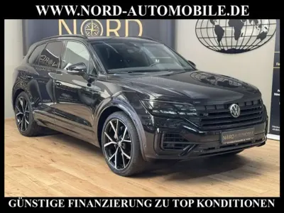 Gebraucht VW Touareg Style 340 PS (250 kW) 2022 Deep black perleffek (metallic) SUV