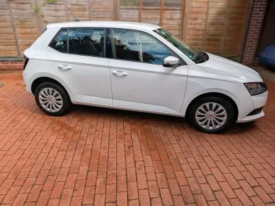Gebraucht Skoda Fabia Cool Plus 60 PS (44 kW) 2020 Weiß Kleinwagen