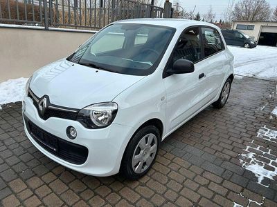 Weiß Gebraucht 2017 Renault Twingo Life Kleinwagen | 5.495 € (Fairer Preis)