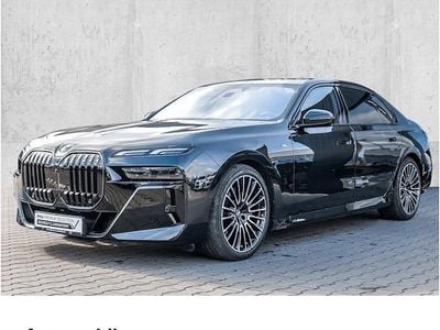 Gebraucht BMW 740 Comfort Edition 299 PS (219 kW) 2025 Schwarz Limousine