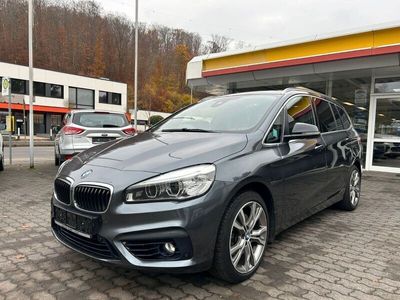 BMW 218