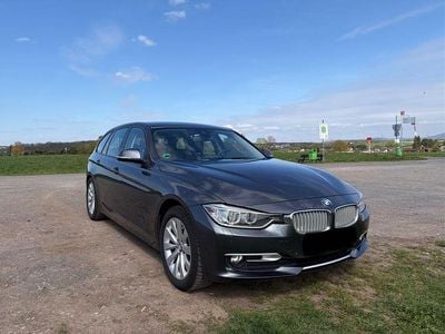 Usata BMW 320 184 CV (135 kW) 2015 Grigio Station wagon
