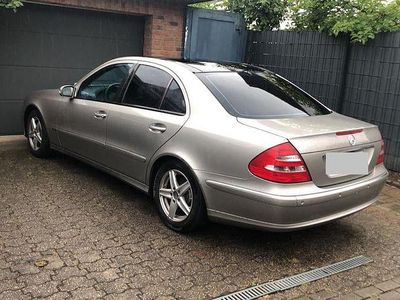 Mercedes E280