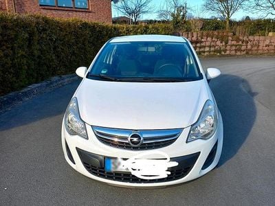 Gebraucht Opel Corsa 69 PS (50 kW) 2012 Weiß Kleinwagen