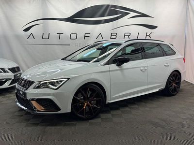 Weiß Gebraucht 2020 Seat Leon ST 4Drive Kombi | 28.990 € (Teuer)