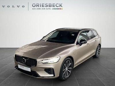 Gebraucht Volvo V60 Plus 455 PS (334 kW) 2023 Bright dusk / metallic Kombi
