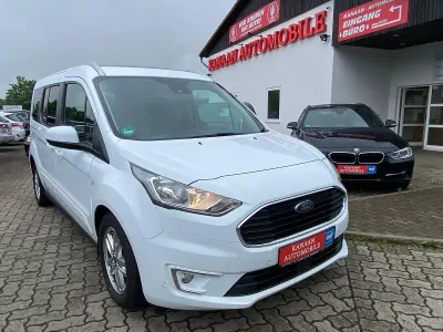Gebraucht Ford Grand Tourneo Connect Titanium 120 PS (88 kW) 2018 Weiß Van / Kleinbus
