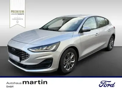 Begagnad Ford Focus Titanium S 125 HK (91 kW) 2023 Silver Sedan