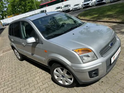 Gebraucht Ford Fusion 80 PS (58 kW) 2009 Silber Kleinwagen