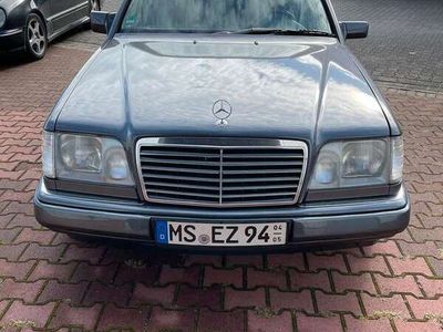 gebraucht Mercedes E320 E 320 W 124onyx, Leder beige, Klima, SSD eFh