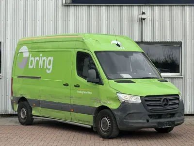 Gebraucht Mercedes Sprinter 143 PS (105 kW) 2020 Arktikweiss Van