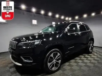 Używany Jeep Cherokee Overland 195 KM (143 kW) 2021 Czarny SUV