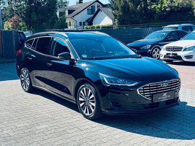 Gebraucht Ford Focus Titanium 125 PS (91 kW) 2022 Schwarz Limousine