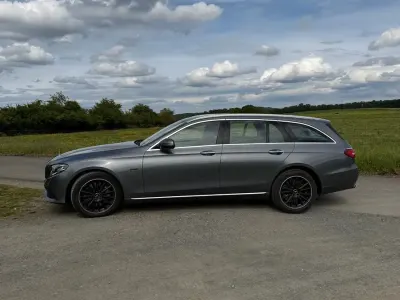Gebraucht Mercedes E300 194 PS (142 kW) 2019 Grau Kombi