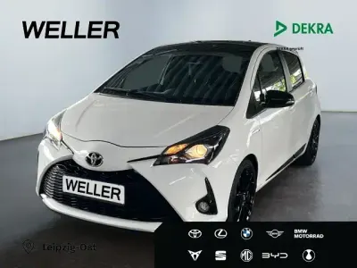 Gebraucht Toyota Yaris Hybrid Sport 101 PS (74 kW) 2019 Weiß Kleinwagen