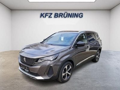 Grau Gebraucht 2024 Peugeot 5008 Allure Van / Kleinbus | 25.880 € (Guter Preis)