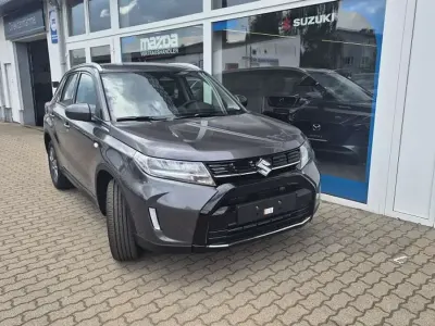 Neu Suzuki Vitara Comfort 131 PS (96 kW) 2026 Titan dark gray pearl metallic SUV