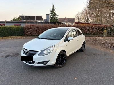 Gebraucht Opel Corsa Color Edition 101 PS (74 kW) 2010 Weiß Kleinwagen