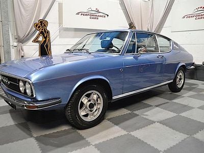Usado Audi 100 116 HP (85 kW) 1971 Azul Sedan
