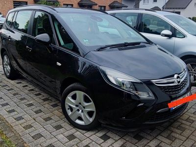 gebraucht Opel Zafira Tourer 2.0 CDTI Active 96kW Active