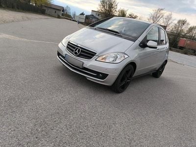 Usata Mercedes A160 95 CV (69 kW) 2011 Grigio Monovolume