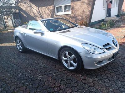 Gebraucht Mercedes SLK200 163 PS (119 kW) 2006 Silber Cabrio
