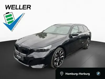 Gebraucht BMW 530e Comfort Edition 299 PS (219 kW) 2025 Black sapphire (schwarz) Kombi