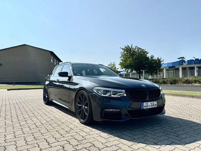 Gebraucht BMW 540 Comfort Edition 320 PS (235 kW) 2019 Grau Kombi