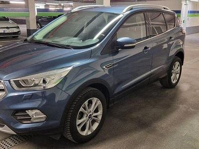 Blau Gebraucht 2019 Ford Kuga Titanium SUV | 15.150 € (Guter Preis)