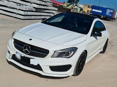 Gebraucht Mercedes CLA200 AMG line 156 PS (114 kW) 2013 Weiß Coupé
