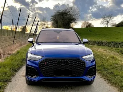 Gebraucht Audi Q5 Sportback Sport 204 PS (150 kW) 2025 Blau SUV