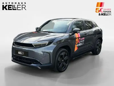 Neu Toyota Urban Cruiser Lounge 128 kW (175 PS) 2026 Graphite grey SUV