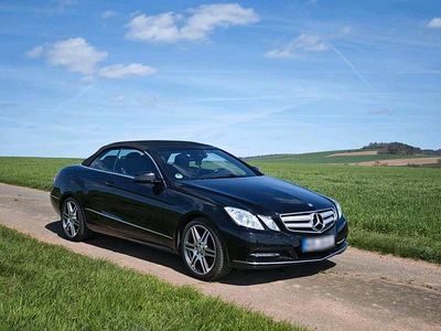 Gebraucht Mercedes E250 204 PS (150 kW) 2012 Schwarz Cabrio