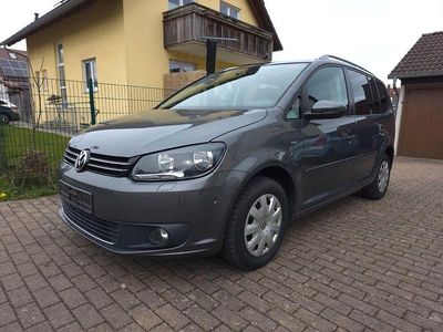 Gebraucht VW Touran Life 105 PS (77 kW) 2013 Grau Van / Kleinbus