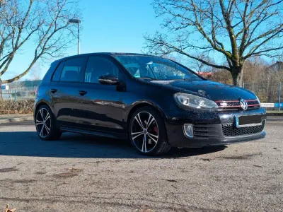Gebraucht VW Golf VI GTI 211 PS (155 kW) 2010 Schwarz Limousine