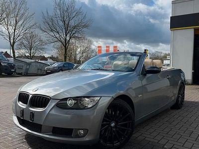 Gebraucht BMW 330 Cabriolet 231 PS (169 kW) 2008 Grau Cabrio