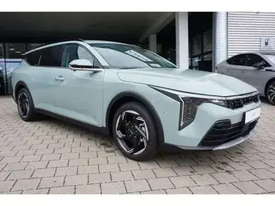 Neu Kia K4 150 PS (110 kW) 2026 Verschiedene farben Kombi