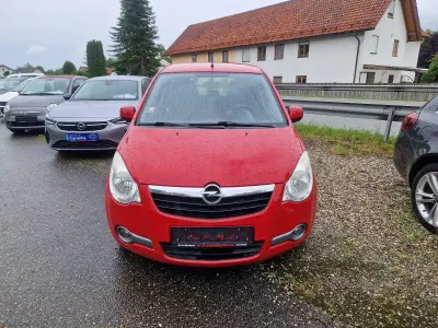 Gebraucht Opel Agila 86 PS (63 kW) 2008 Rot Kleinwagen