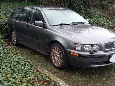 gebraucht Volvo V40 S Kombi 2.0 Liter, 136 PS.