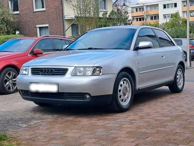 Usata Audi A3 101 CV (74 kW) 2001 Argento Utilitaria